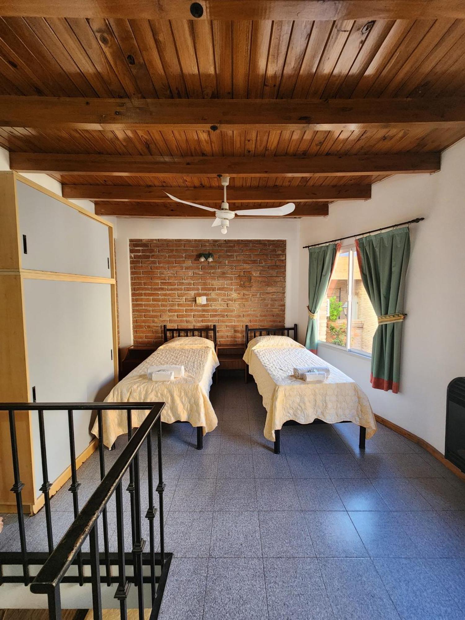 Edificio Innova Apartment *